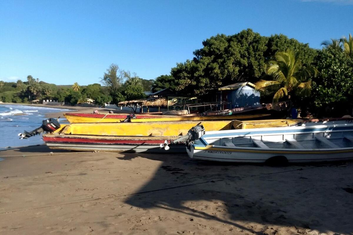 فندق Dragonfly تريجر آيلاند بيتش المظهر الخارجي الصورة